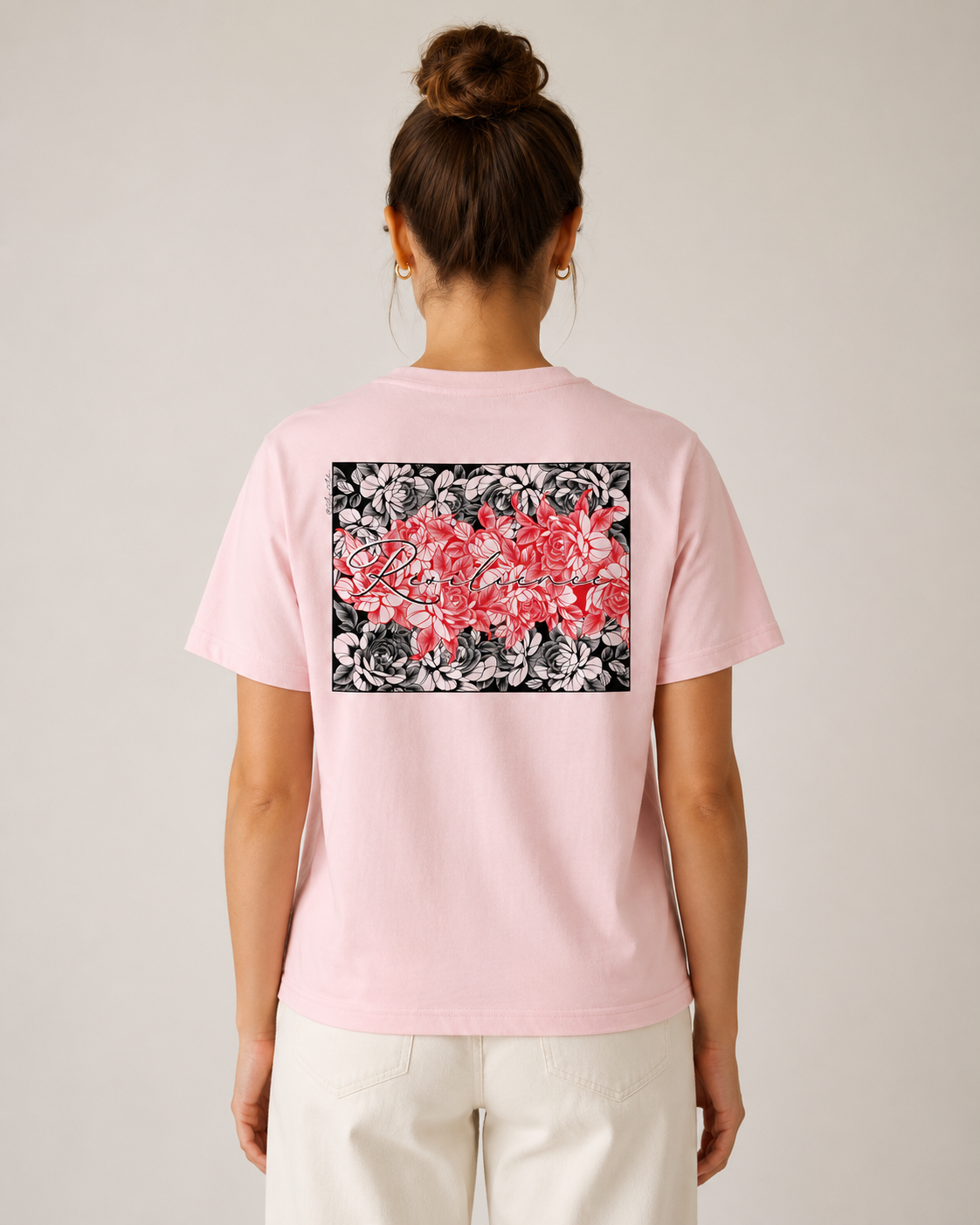 T-shirt unisexe en coton biologique Ang’ailes – Rose en lumière